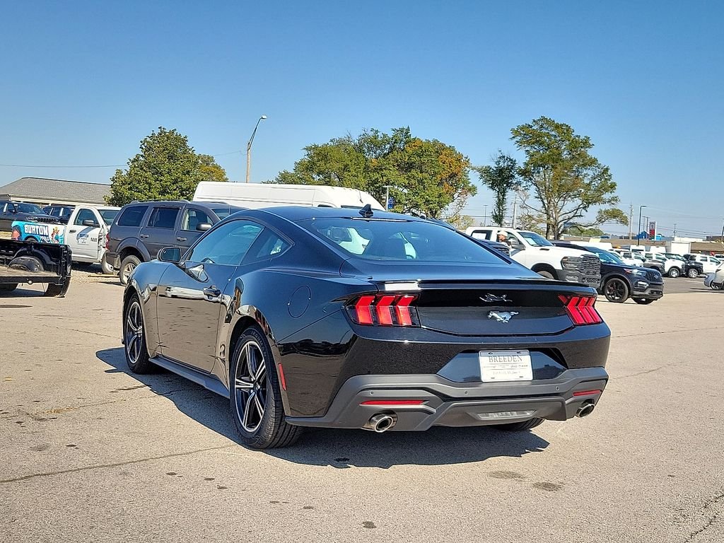 2024 Ford Mustang EcoBoost Premium photo 4