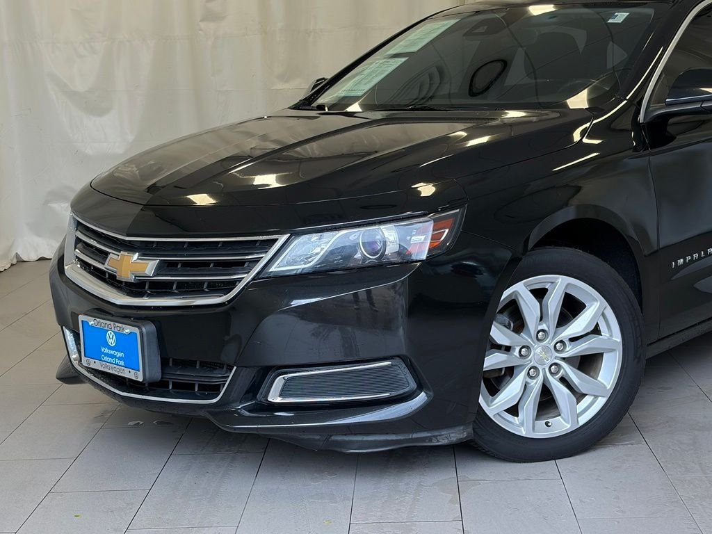 Used 2017 Chevrolet Impala 1LT with VIN 2G1105S35H9124204 for sale in Orland Park, IL
