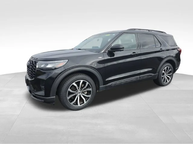 Used 2025 Black Ford ST-Line image 1