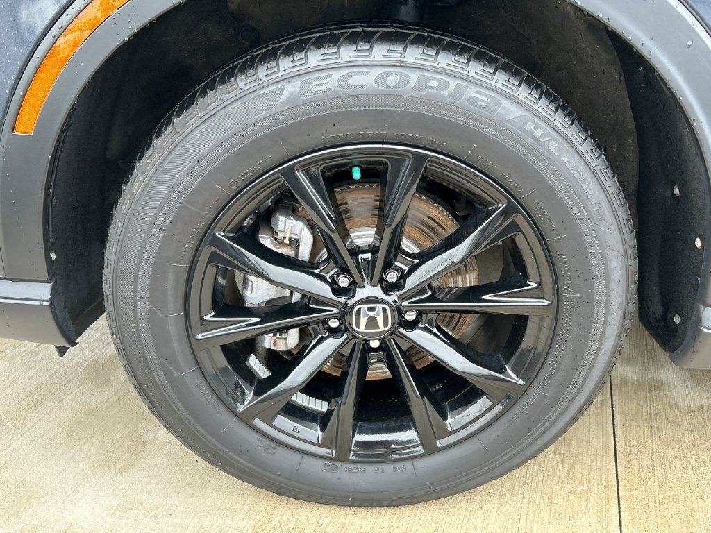 Used 2025  Honda Sport image 31