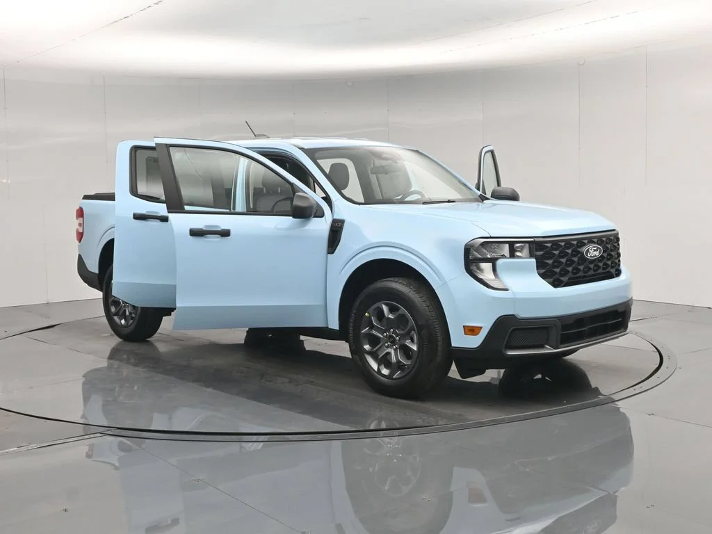 New 2026 Light Blue Ford XLT image 30
