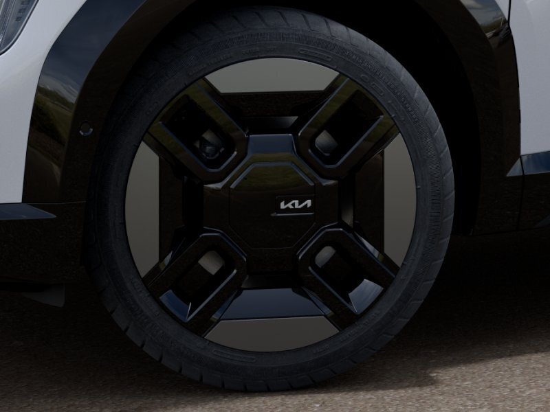 New 2026 Glacial White Pearl / Black Ro Kia GT-Line AWD image 9