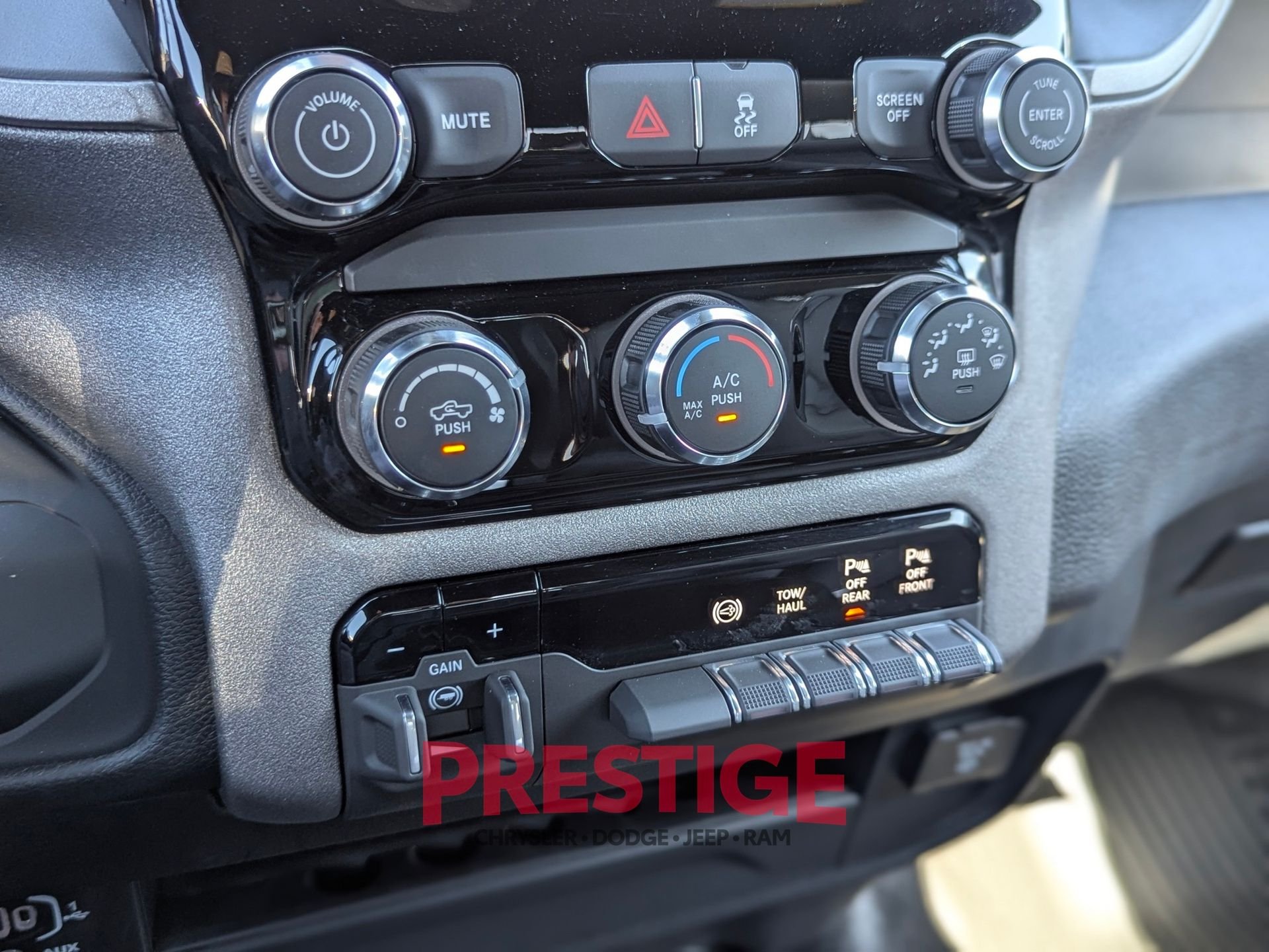 2025 RAM 2500 Tradesman - Photo 23