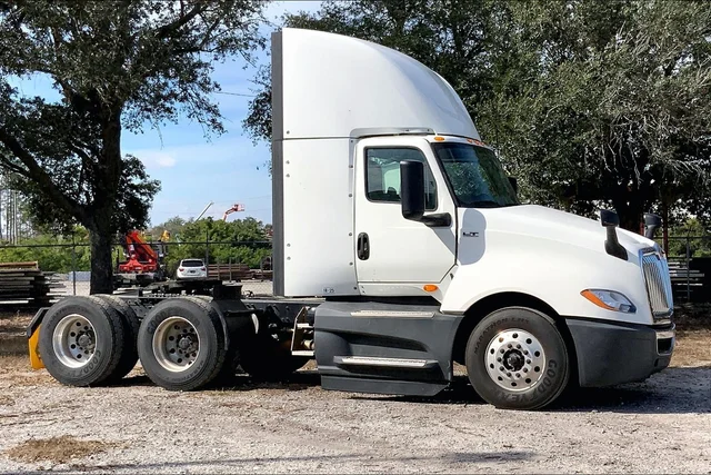 2021 International LT625 6x4 