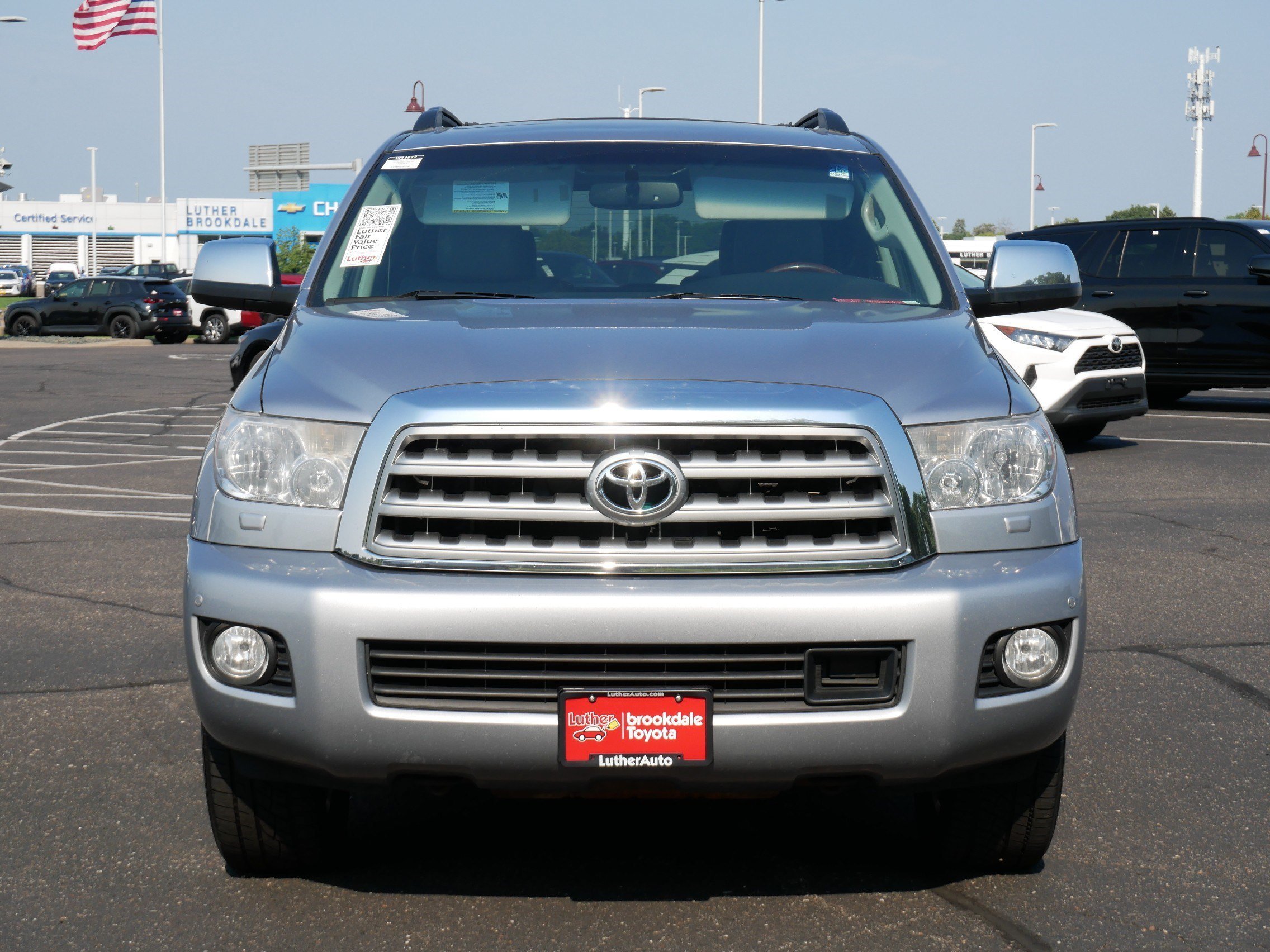 Used 2012 Toyota Sequoia Platinum with VIN 5TDDW5G18CS064641 for sale in Brooklyn Center, Minnesota
