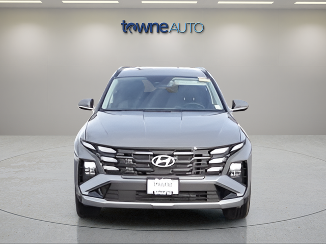 Used 2025 Gray Hyundai SEL Convenience image 8