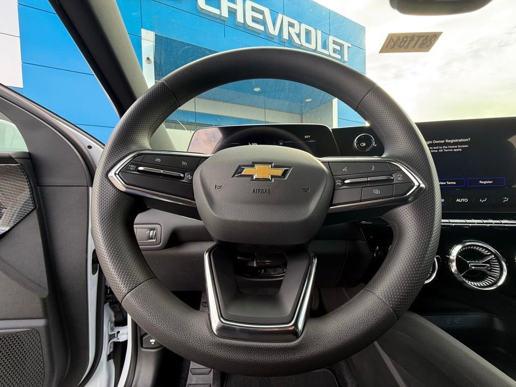 New 2026 Summit White Chevrolet LT image 17