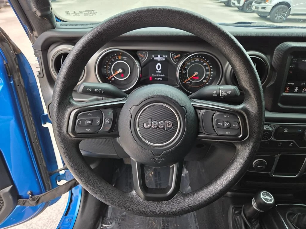 Used 2022 Hydro Blue Pearlcoat Jeep Sport image 31