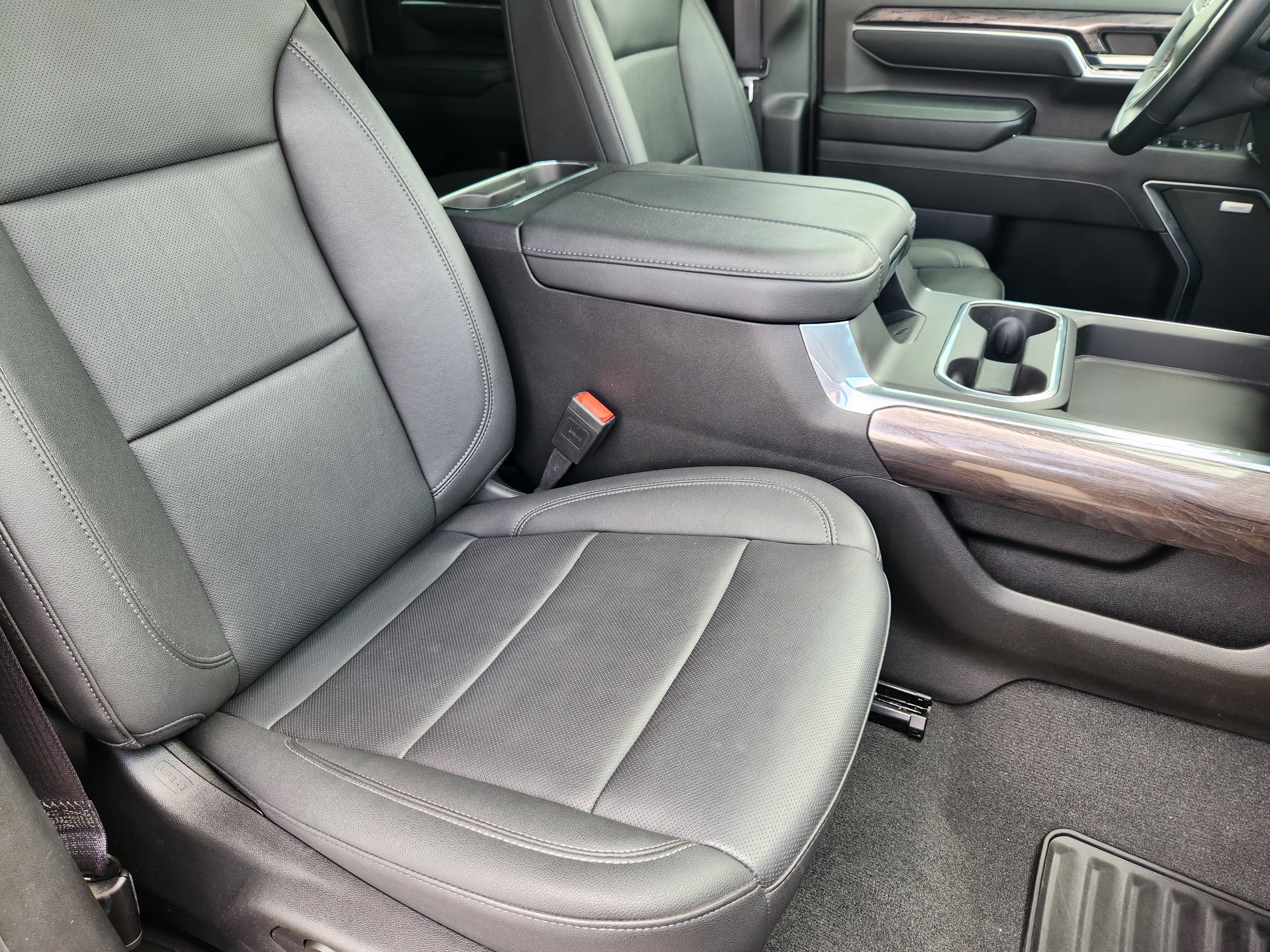 Used 2024 Black Chevrolet LTZ Midnight Edition image 13