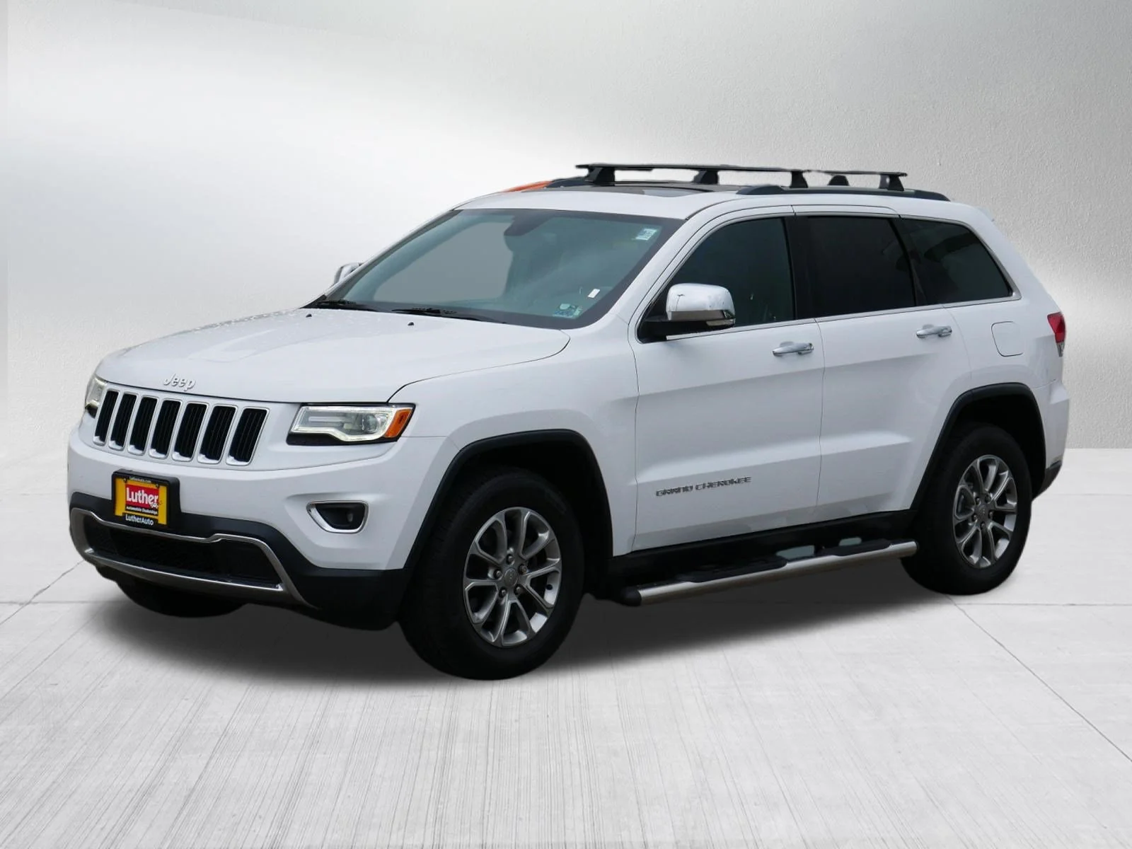Used 2016 Bright White Clearcoat Jeep Limited image 3