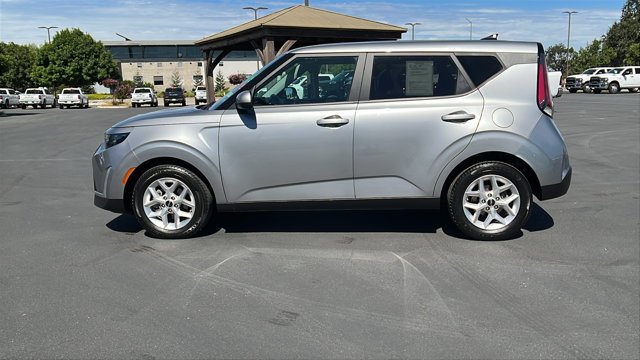 Used 2024 Steel Gray Kia LX image 6