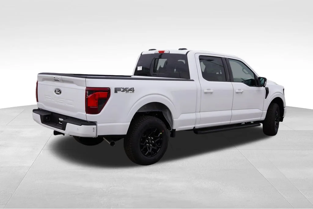 New 2026 White Ford XLT image 3