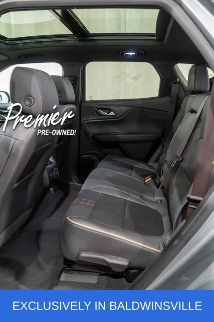 Used 2023 Gray Chevrolet Premier image 10