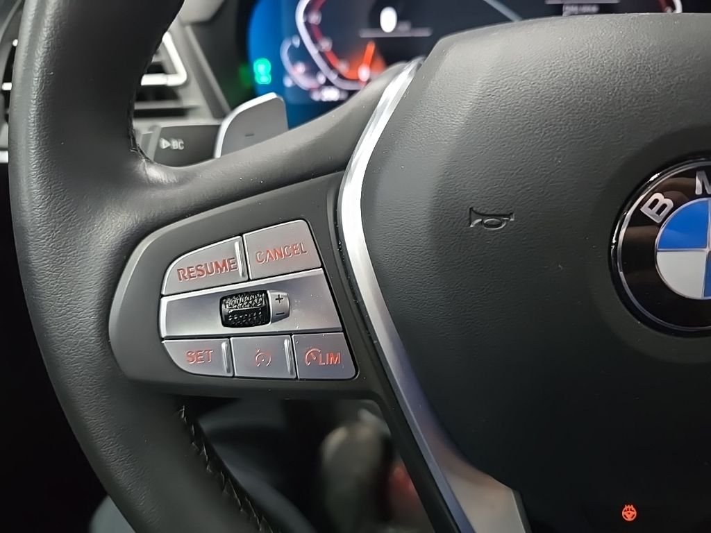 Used 2024 Gray BMW xDrive30i image 20