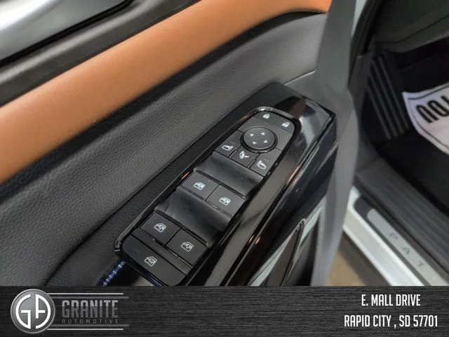 New 2026 Everest White Pearl TriCoat Nissan Platinum image 12