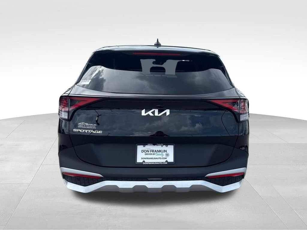 Used 2025 Black Kia EX image 4