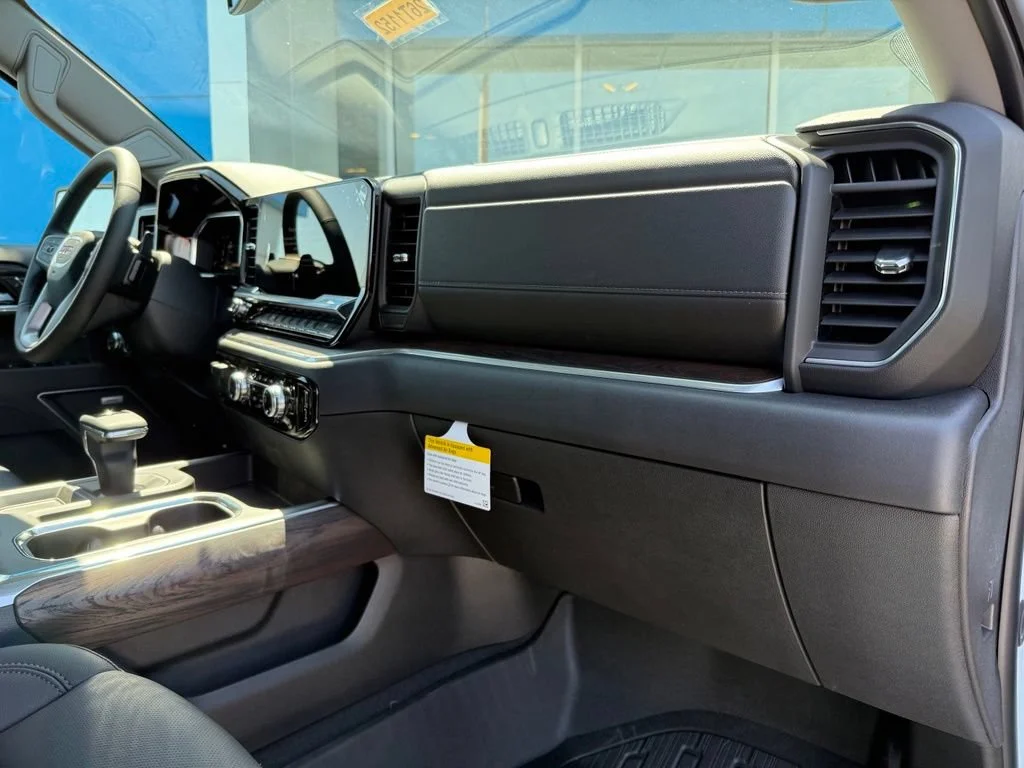 New 2026 Glacier White Tricoat GMC SLT image 16