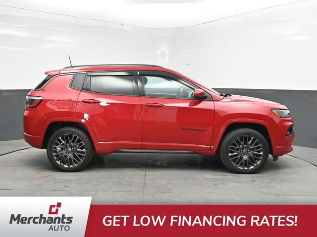 Used 2022 Red Jeep Limited image 9