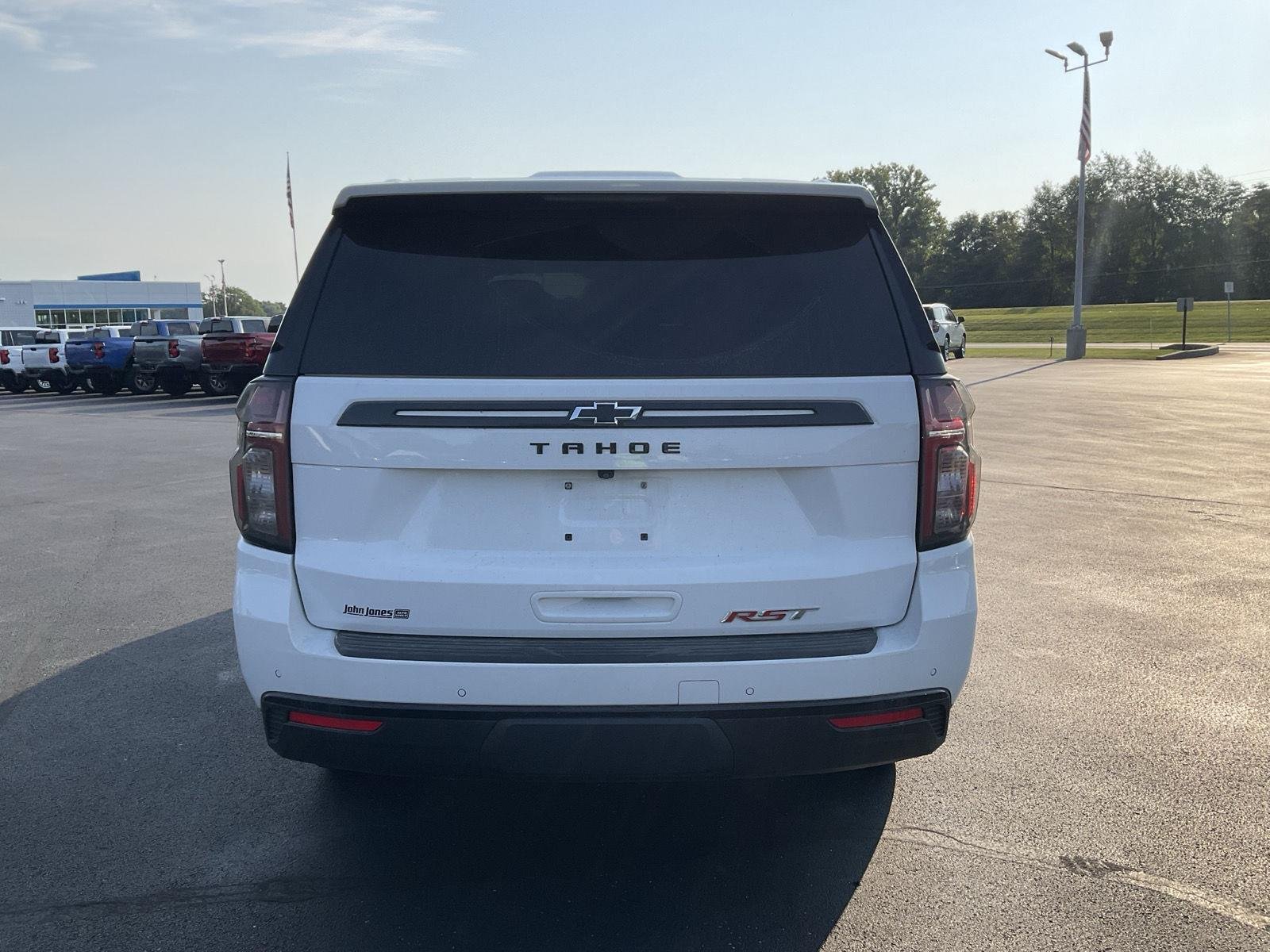 Used 2024 Summit White Chevrolet RST image 7