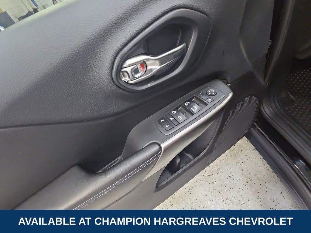 2019 Jeep Cherokee Latitude Plus - Photo 31