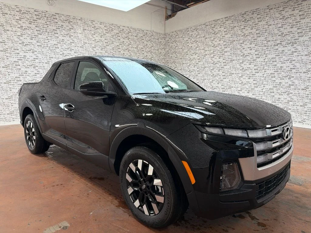 New 2027 Phantom Black Hyundai SE image 1