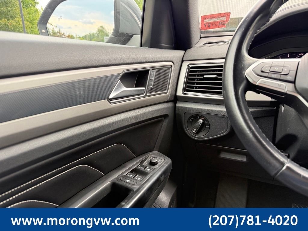 Used 2020 Gray Volkswagen 3.6L V6 SEL image 45