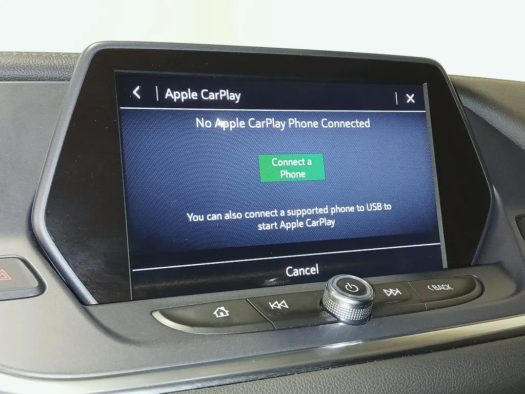 Used 2021 White Chevrolet LT image 26