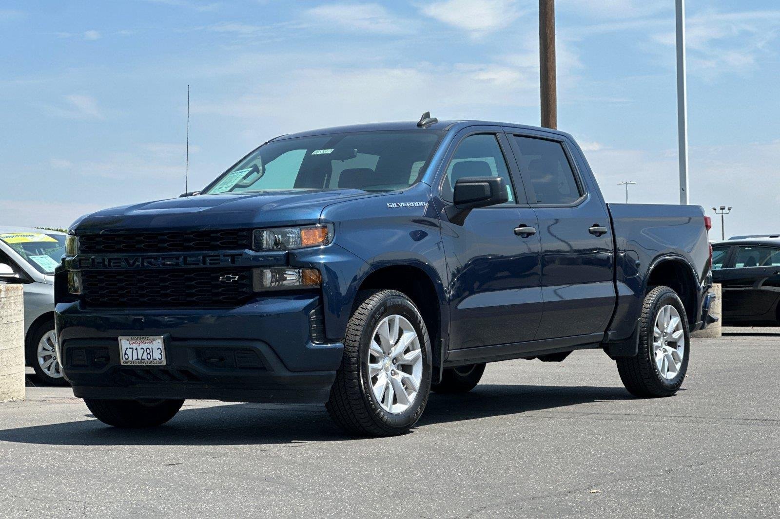 Used 2022 Northsky Blue Metallic Chevrolet Custom image 8