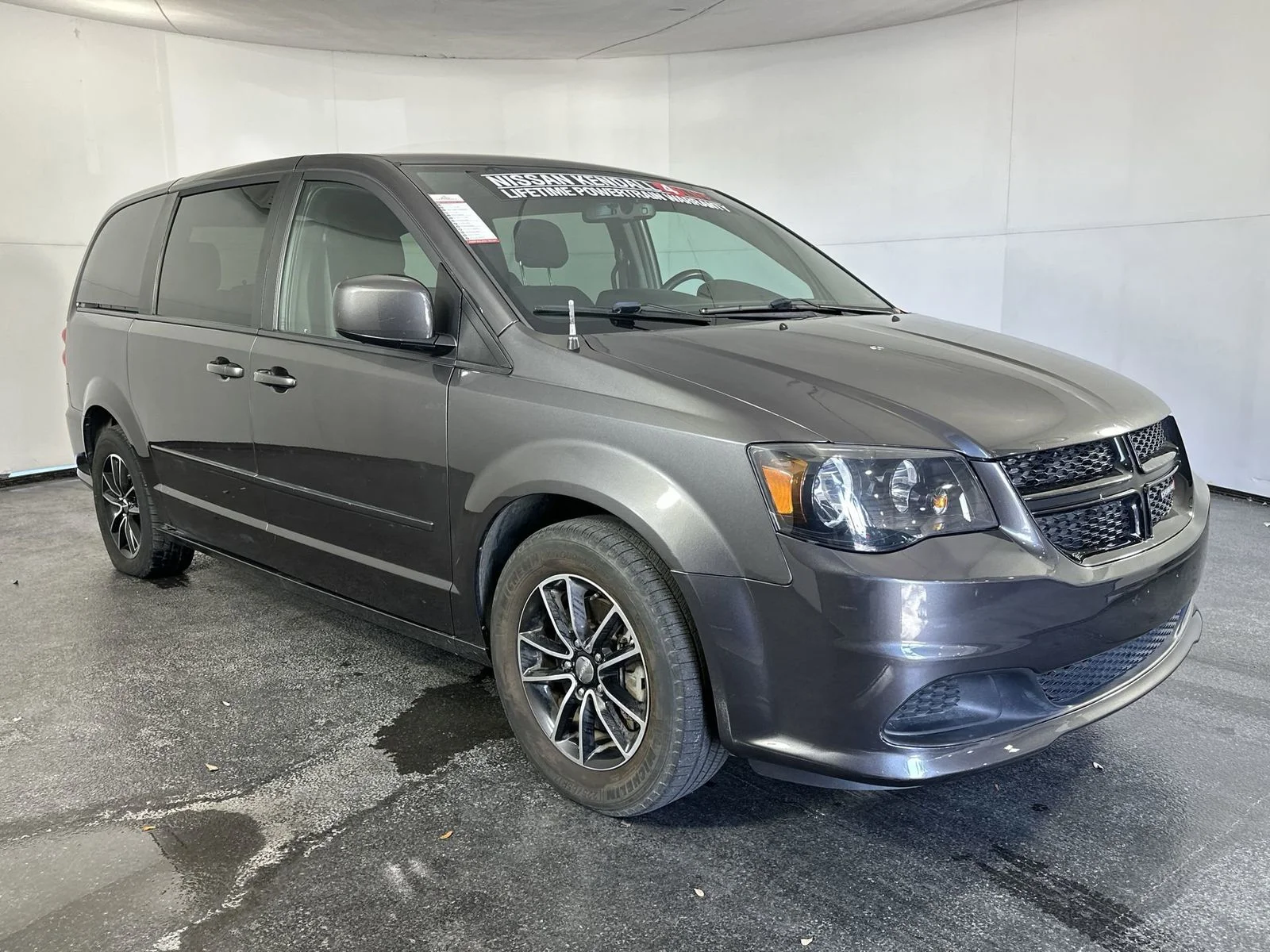 Used 2017 Dodge Grand Caravan SE Plus with VIN 2C4RDGBGXHR602758 for sale in Palmetto Bay, FL