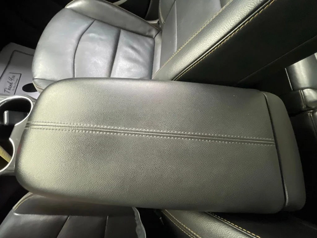 Used 2020 White GMC SLT image 15