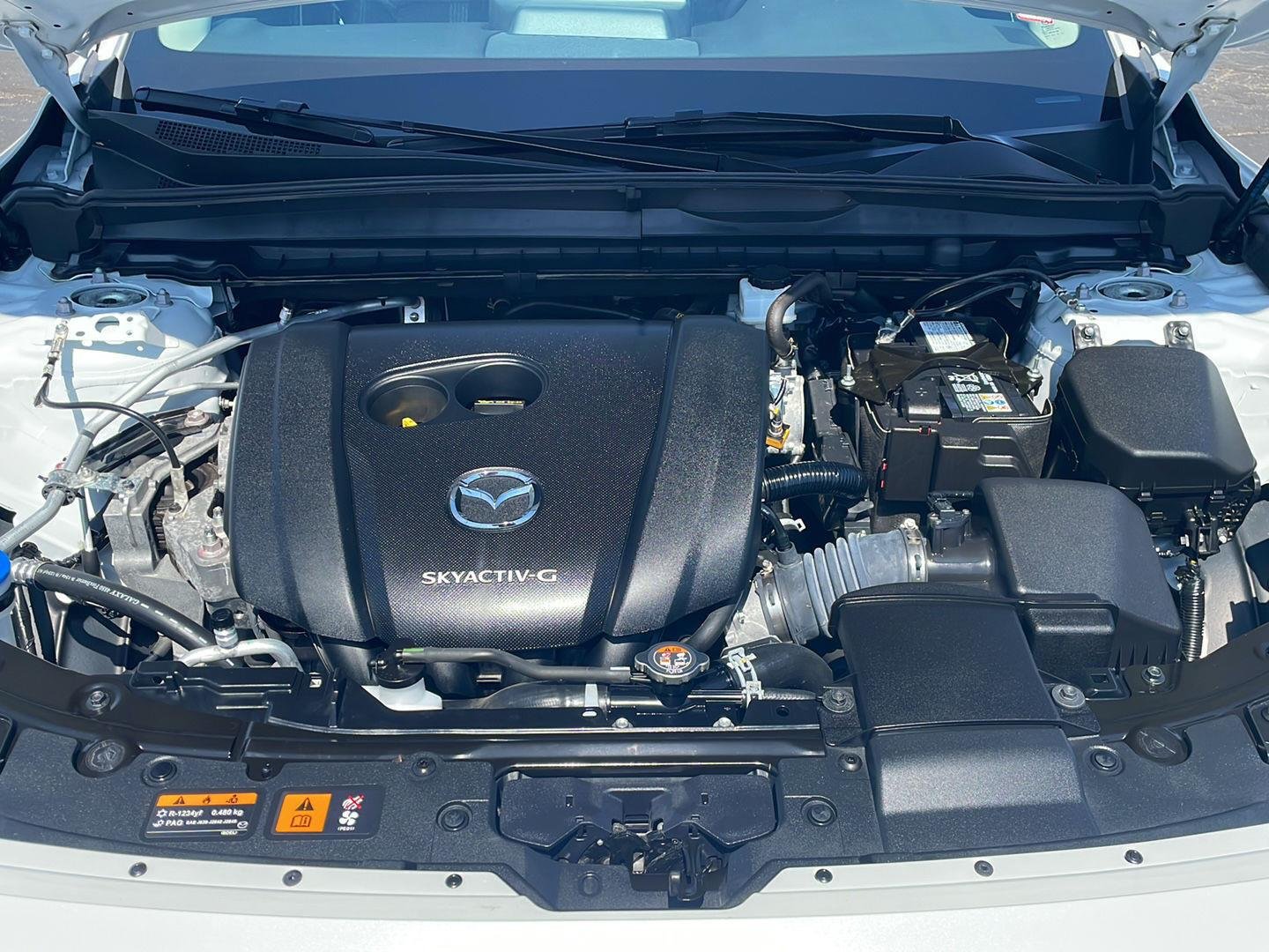 Used 2023 Wind Chill Pearl Mazda 2.5 S Preferred Plus Package image 9