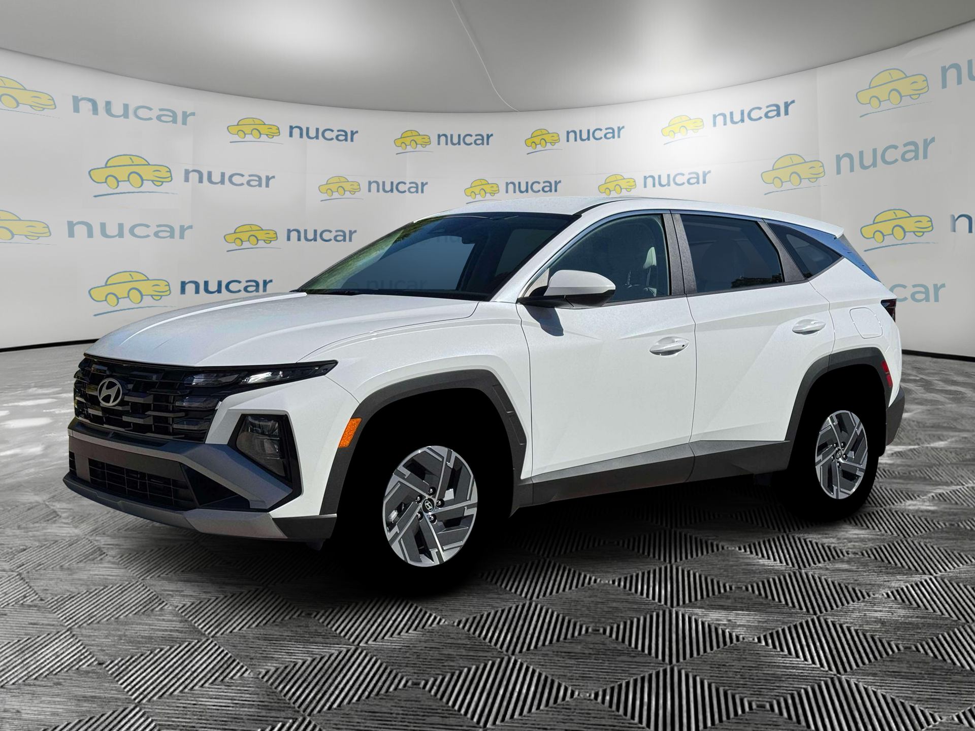 2026 Hyundai Tucson Hybrid — photo 2