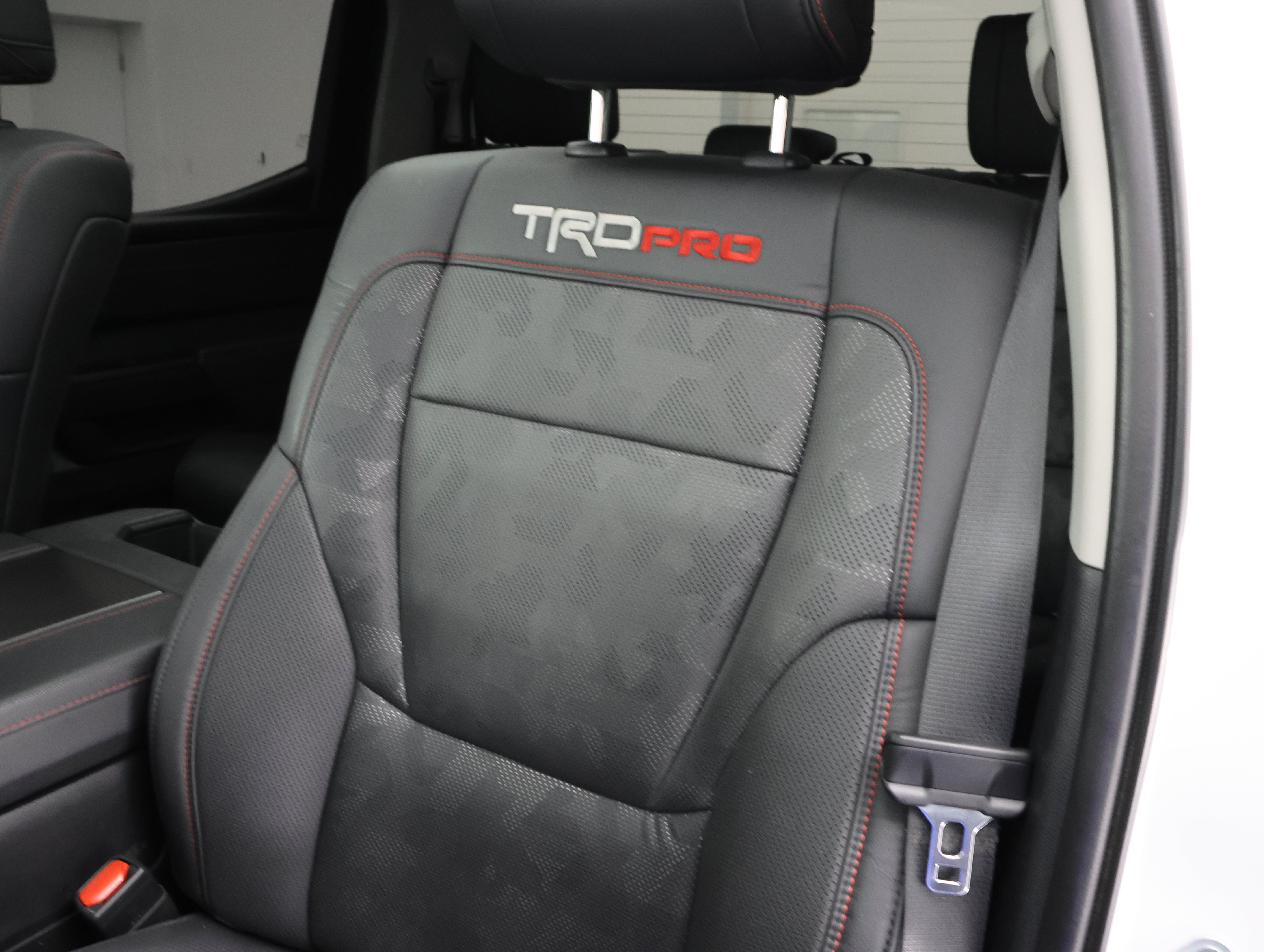 Used 2023 Ice Cap Toyota 4x4 CrewMax TRD Pro Hybrid: CREWMAX-SHORT-TRD PRO HYBRID-PANO-ADAPTIVE CRUISE-360 CAM-1 OWNER image 51