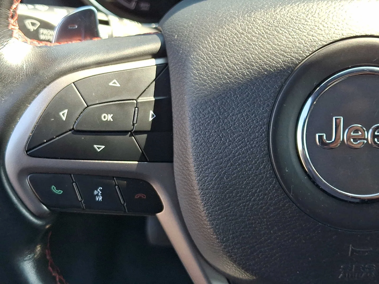 Used 2021 Sting Gray Clearcoat Jeep Trailhawk image 21