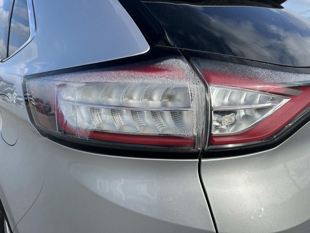 Used 2016 Ingot Silver Ford SEL image 11