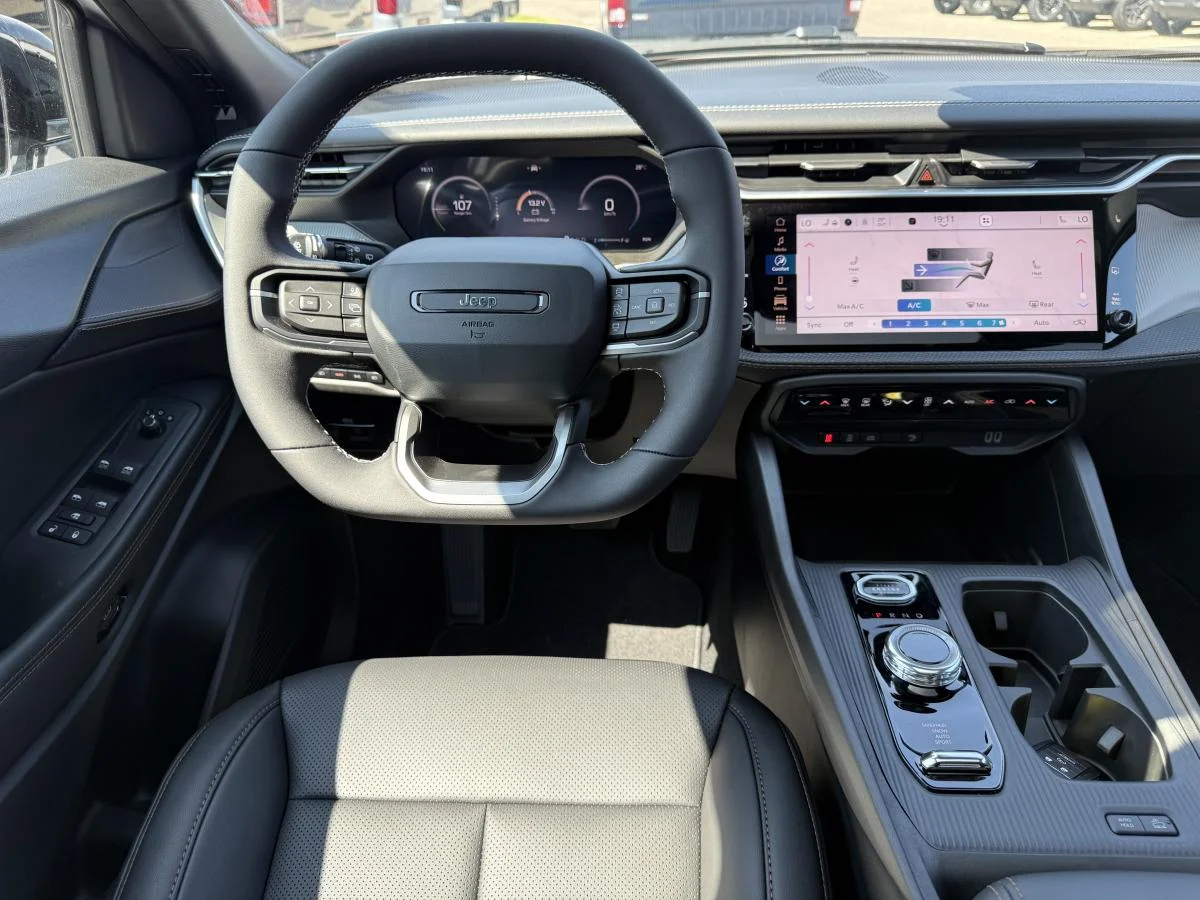 New 2026 White Jeep Limited image 21