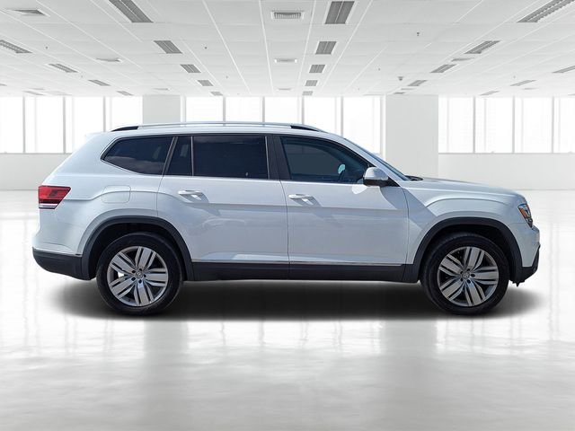 2019 Volkswagen Atlas SEL photo 2