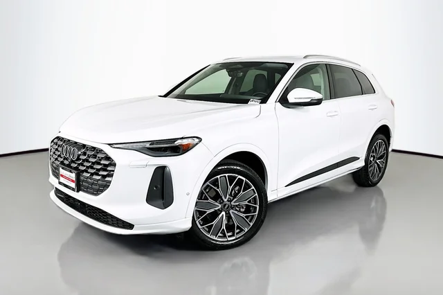 2025 Audi Q5 Premium Plus
