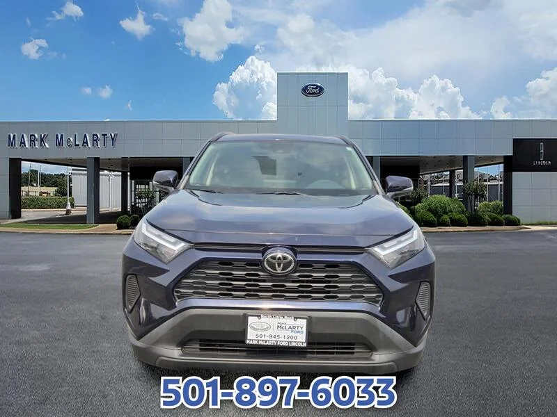 Used 2022 Blueprint TOYOTA XLE AWD image 8