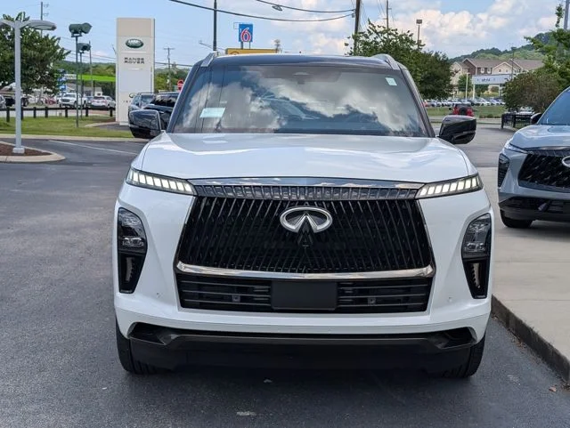 New 2026 2T RADIANT WHIT INFINITI AUTOGRAPH image 10
