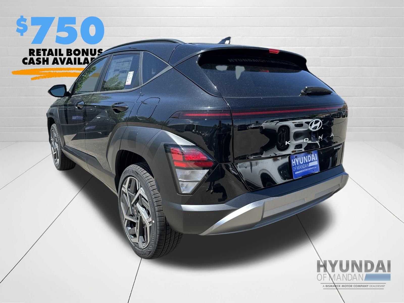 New 2026 Black Hyundai SEL Premium AWD image 4