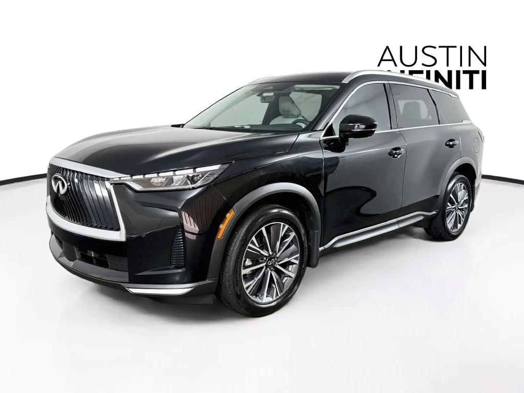 Certified Used 2027 Black INFINITI LUXE image 5