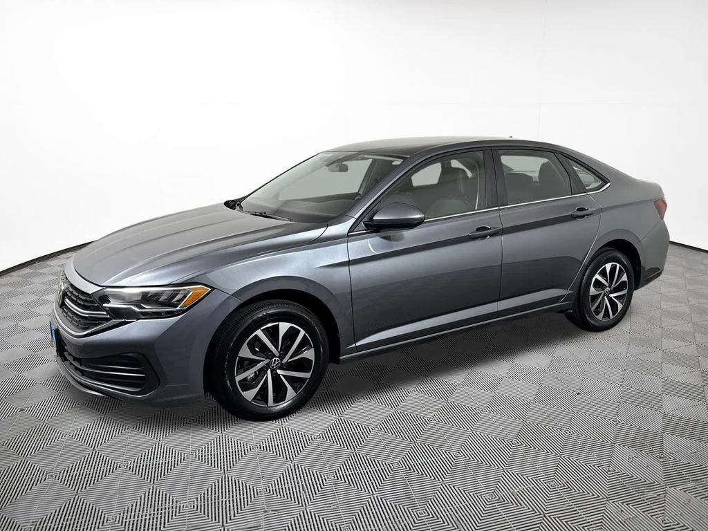 3VW5M7BU5RM088991