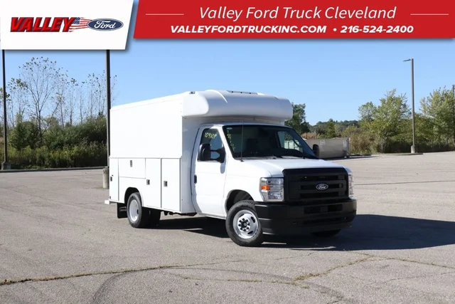 2026 Ford E-350SD E-350 SRW
