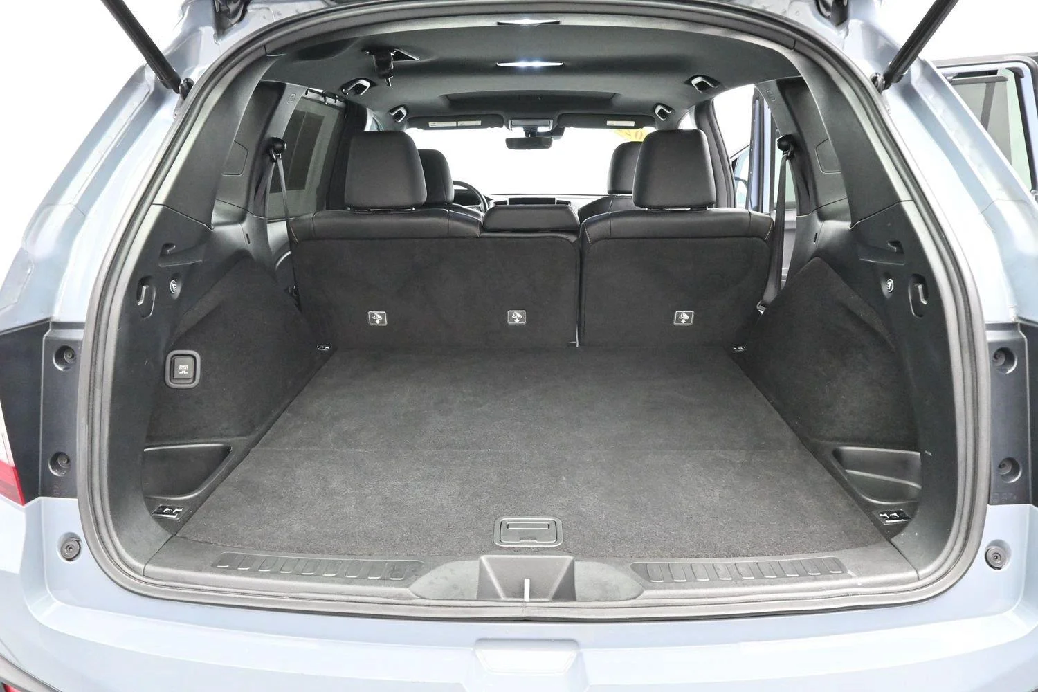 Used 2022 Sonic Gray Pearl Honda TrailSport AWD image 10