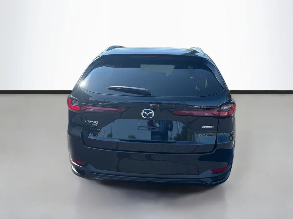 New 2026 Jet Black Mazda 3.3 Turbo Preferred image 4