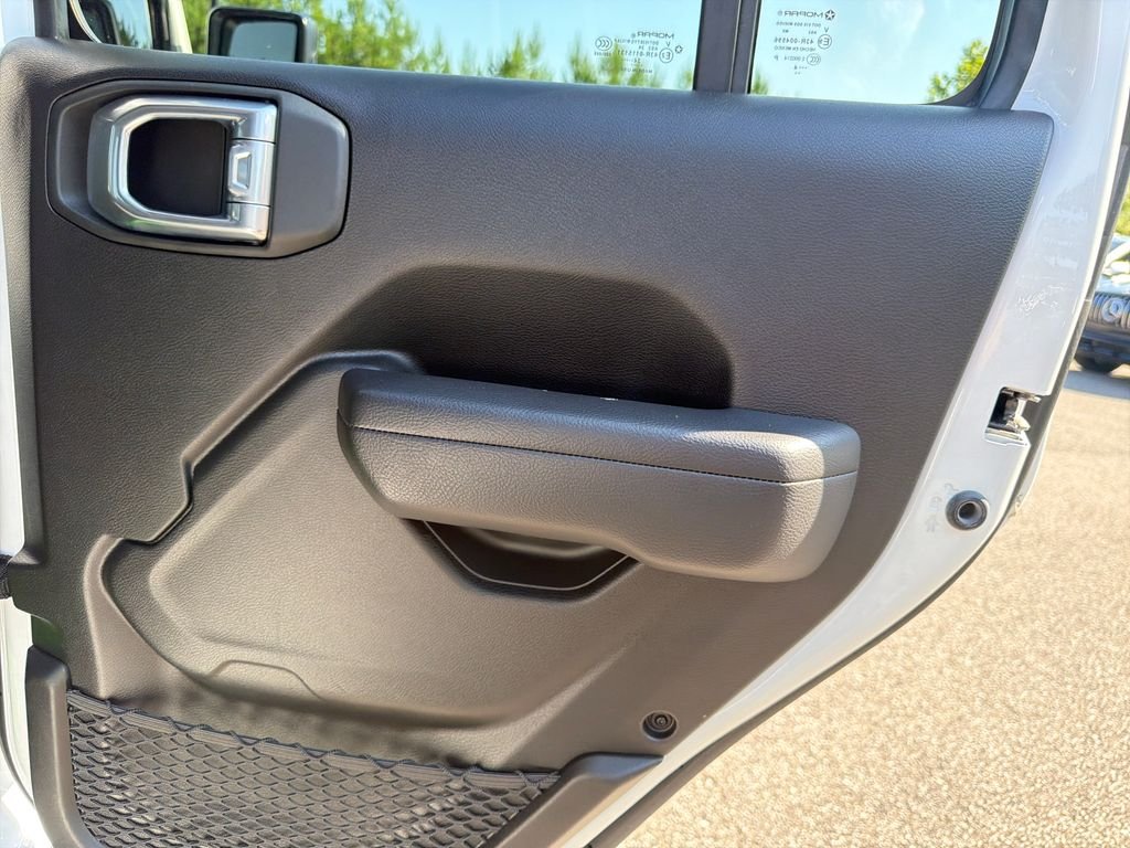 Used 2024 Bright White Clearcoat Jeep Sport S image 43