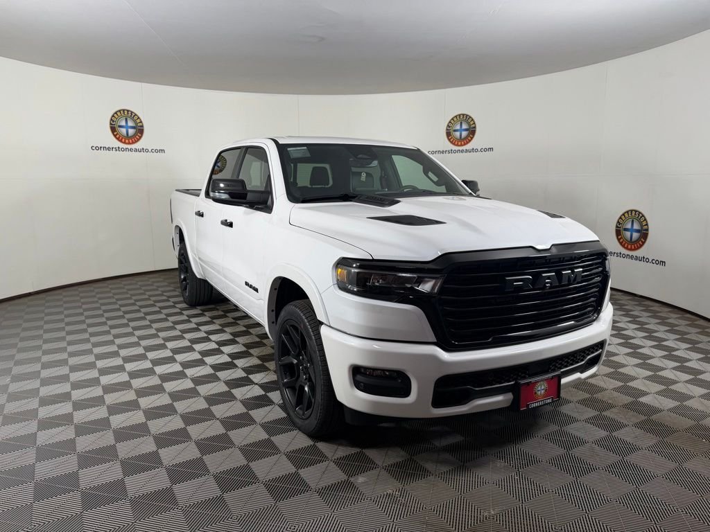 New 2026 Ivory White Tri-Coat Pearl-Coat Exterior Paint RAM Laramie image 20