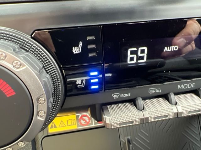 New 2026 Wind Chill Pearl <sup>1</sup> Toyota  TRD Sport Premium image 32