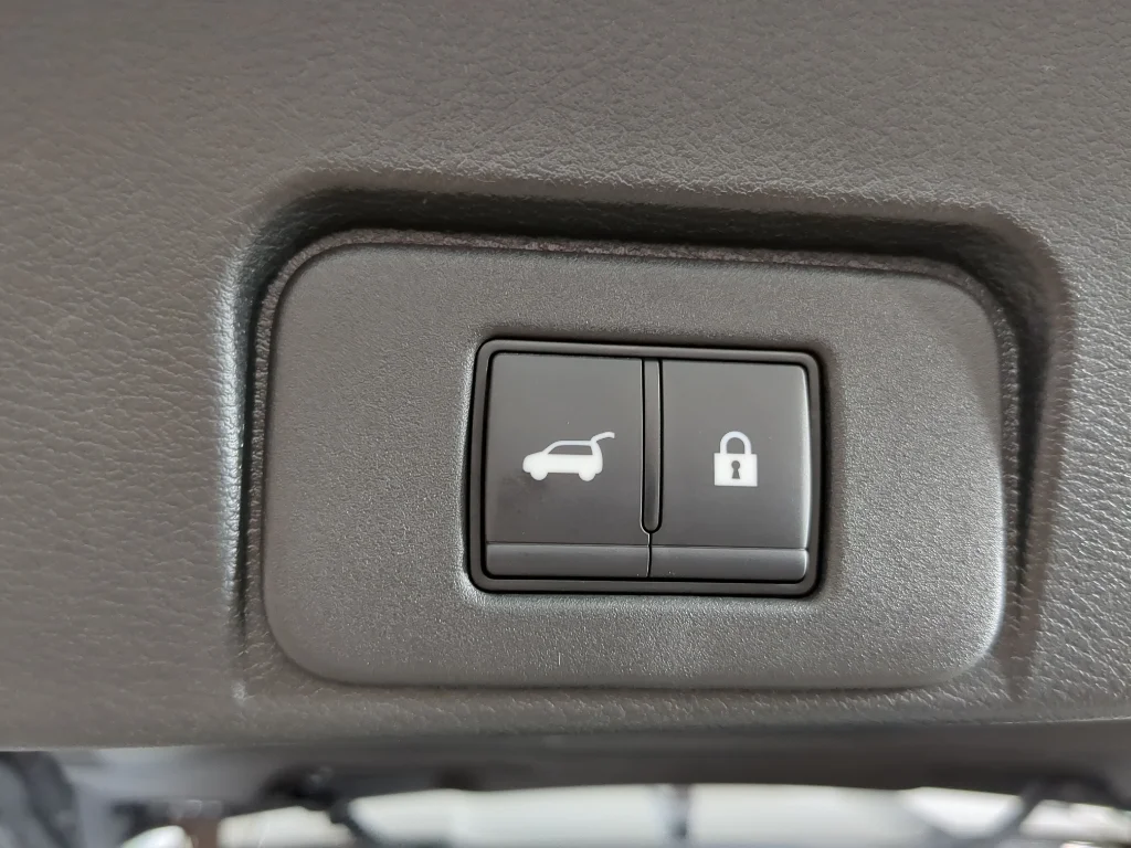 Certified Used 2023 Boulder Gray Pearl Nissan Platinum image 19